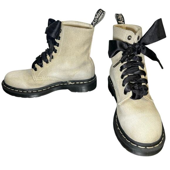 Dr. Martens 1460 Canvas 8 Eye Boots Ribbon Laces Beige Size 7 - Picture 6 of 10